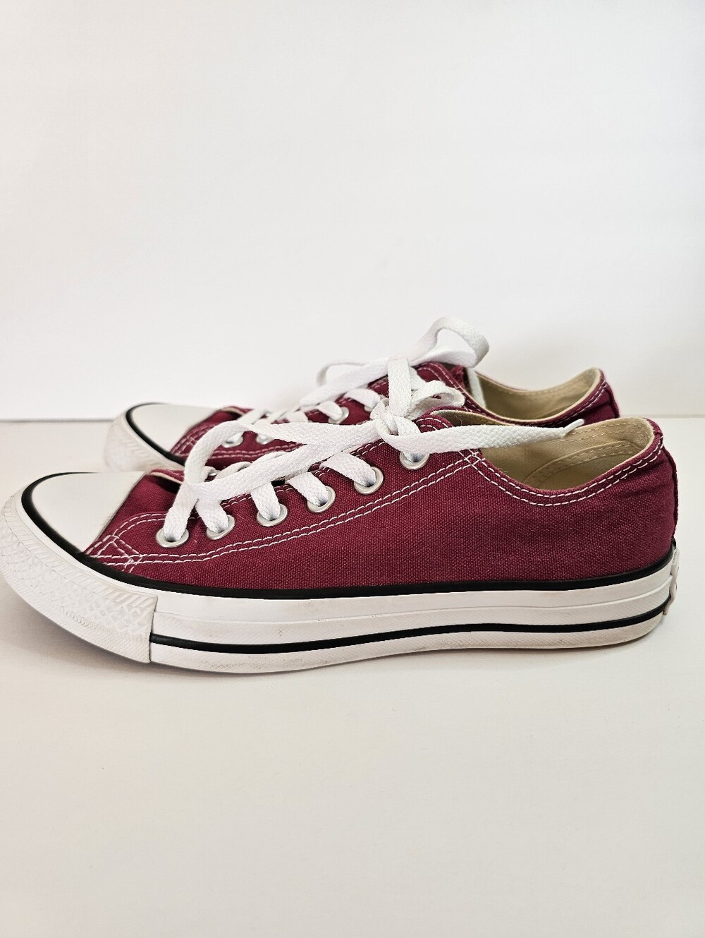 Converse All Star Low Top Chuck Taylor Burgundy Sz 7 Streetwear Casual Sneakers - Picture 3 of 10